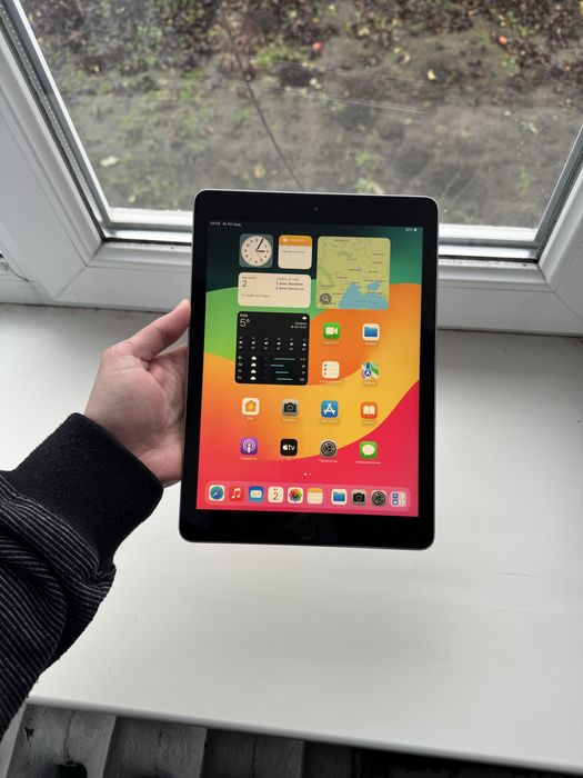 iPad 6 32GB Wi-Fi Планшет Apple | Стан 10/10