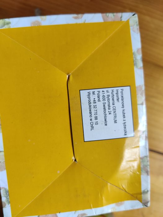 NOWY Porcelanowy kubek z lyzeczka