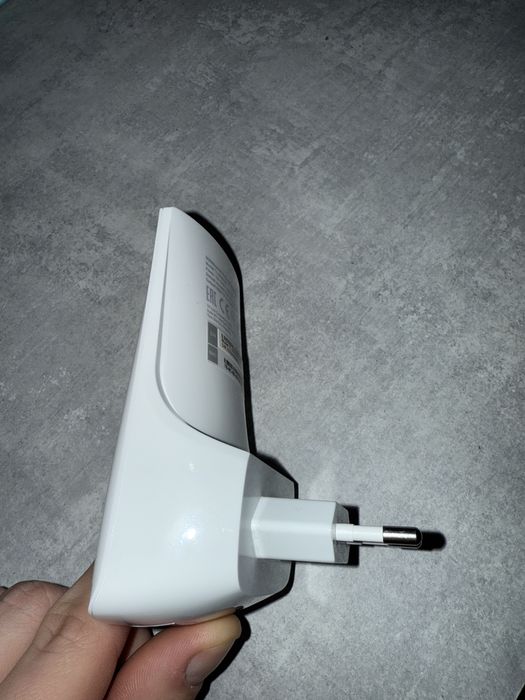 TP-LINK TL-WA850RE 300 Mb/s wzmacniacz