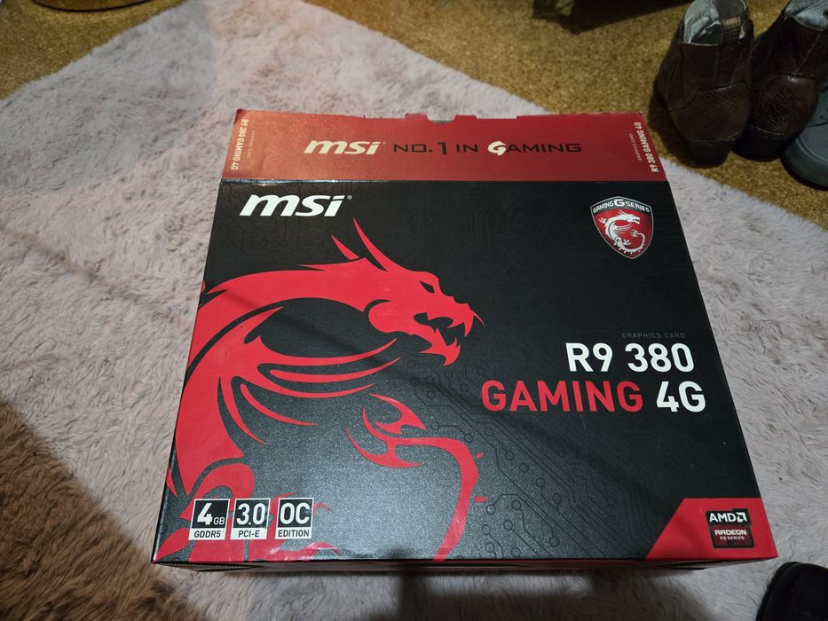 Vendo uma placa de video