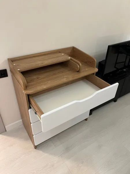 СрОчнО!!комод с пеленальным столом б.у.