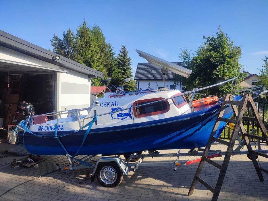 Sprzedam łódź kabinowa wędkarska Kormoran