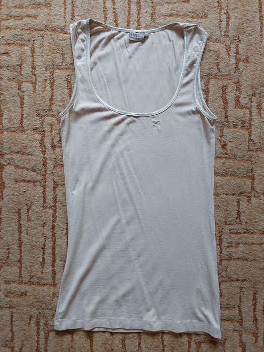 Одежда для девочек распродажа футболки