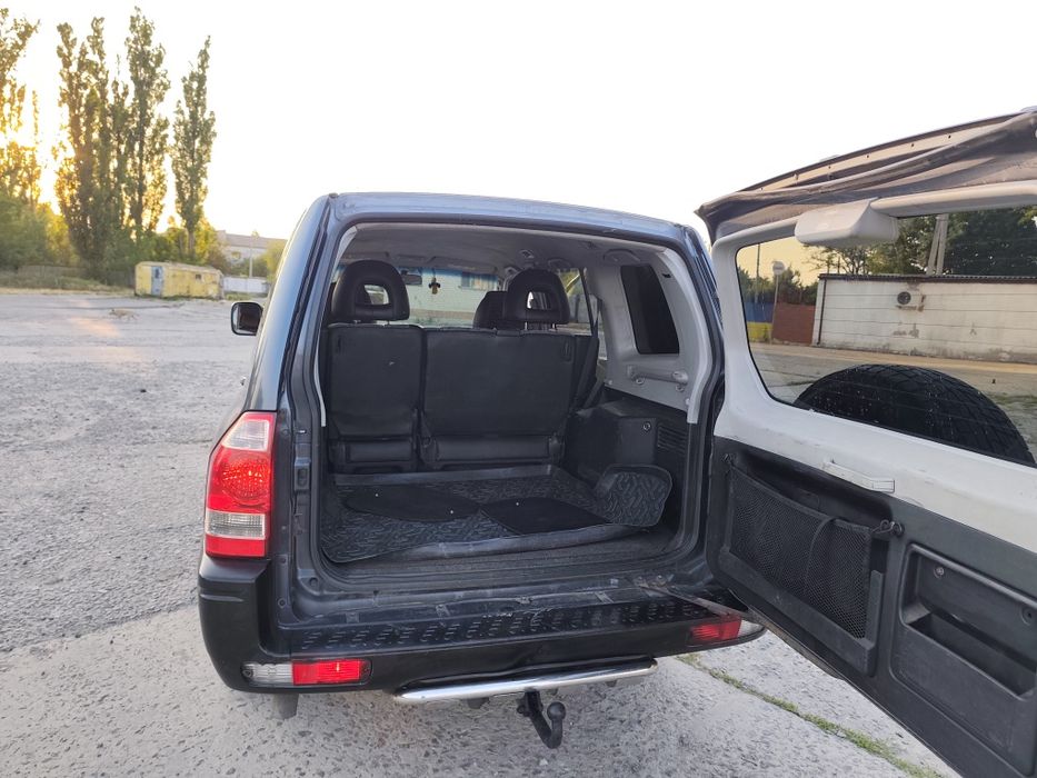 Продам mitsubishi pajero wagon 3. Год 2006 .на полном ходу