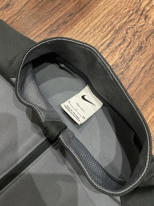 Спортивна кофта Nike