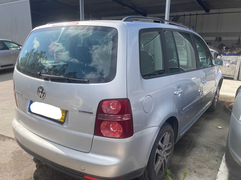 VOLKSWAGEN TOURAN 2009 gasoleo