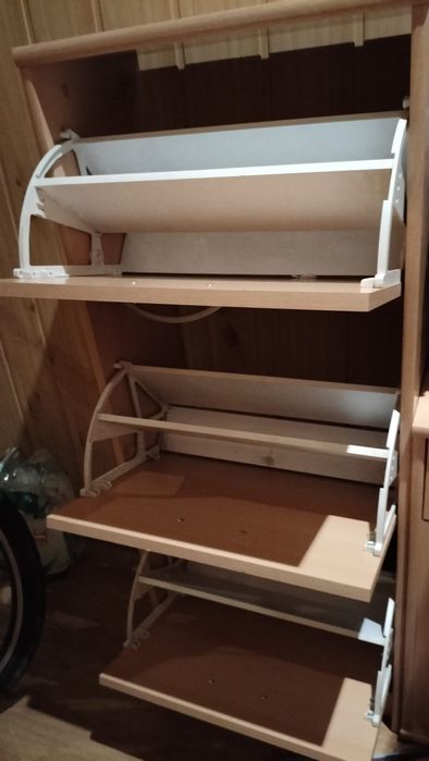 Szafka na buty wieszak i mala szafka