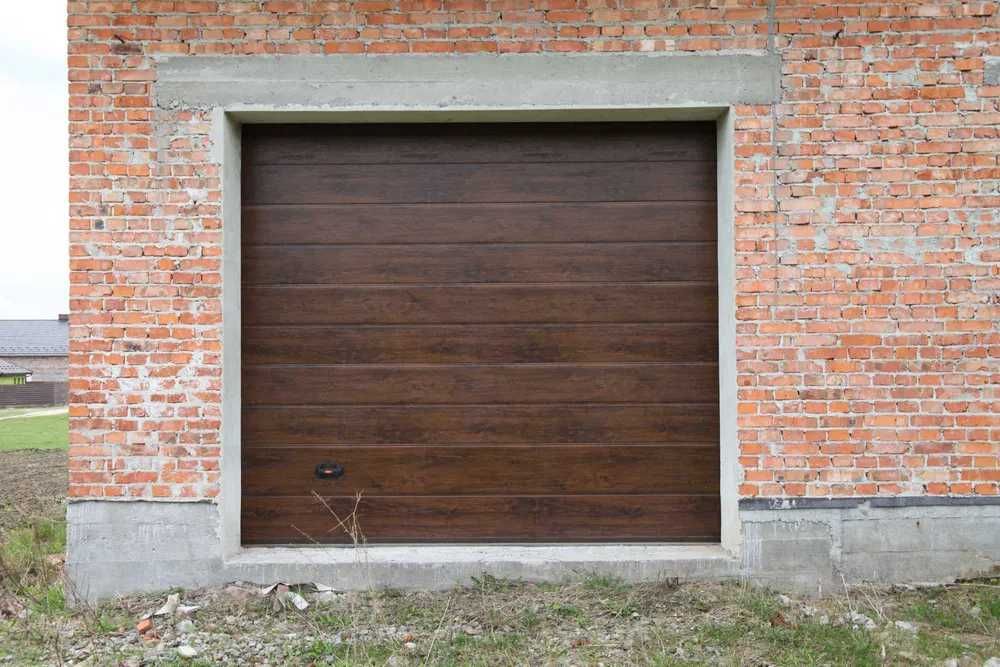 Сучасні гаражні секційні підйомні автоматичні європейські ворота GANT