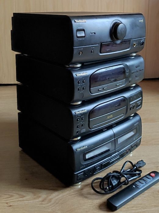 Mini wieża Technics CH 505 pilot