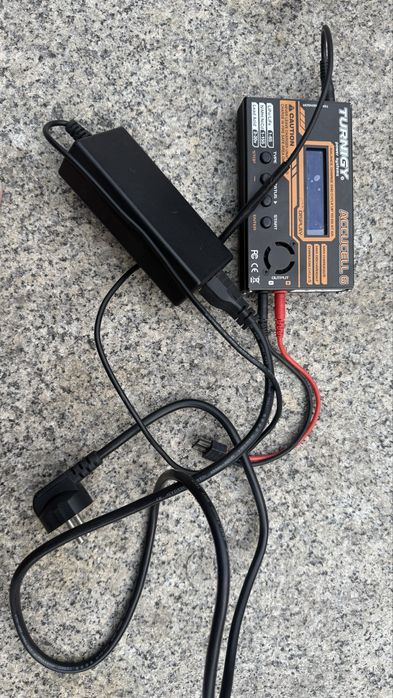 TRAXXAS RUSTLER 1 XL-5 2WD autko rc malo uzywane