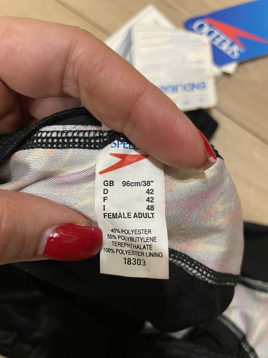 Жіночий купальник Speedo L