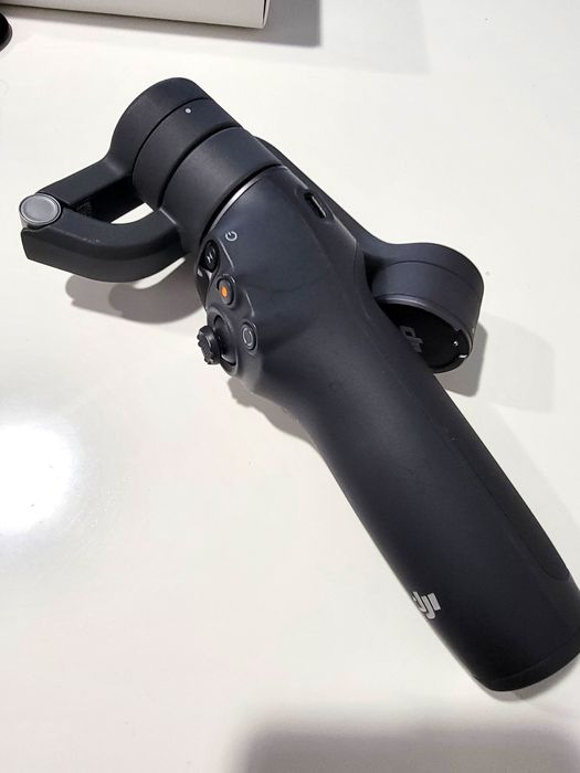 DJI Osmo Mobile 6 — для Reels, TikTok, YouTube