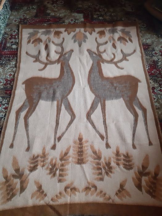 Одеяла верблюжье новые