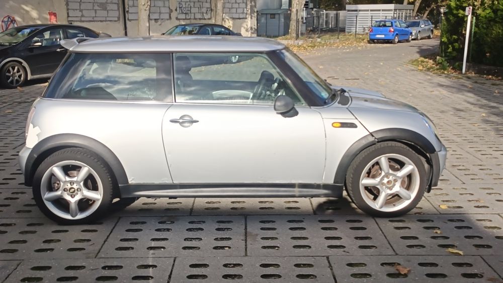 Mini Cooper One 1.4 TD 75km
