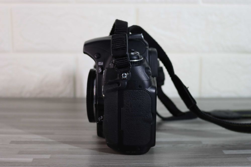 Aparat Nikon D300 Body