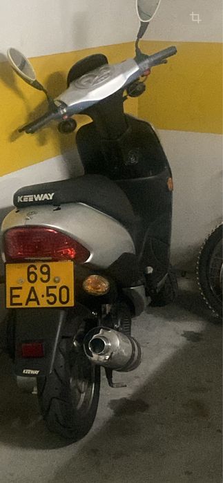 Scooter keeway hurricane 50cc com documentos  completa / pecas