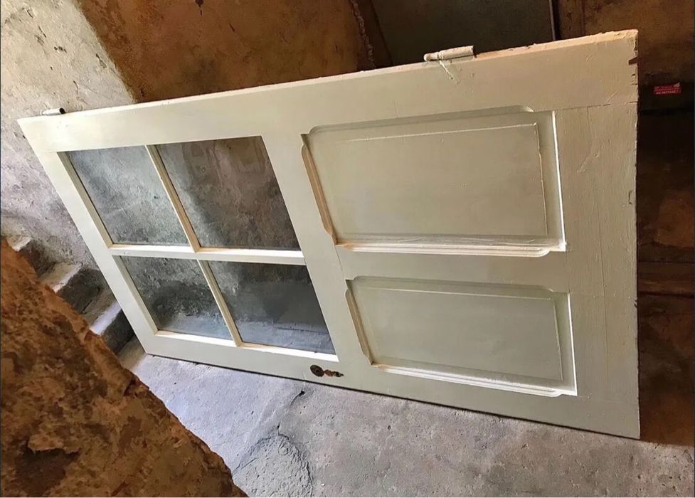 Stare antyczne oszklone drzwi