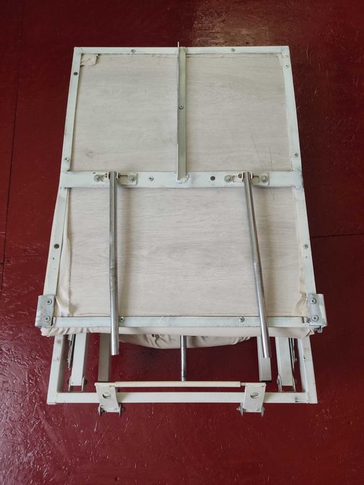 Кушетка ( розкладне масажне крісло)