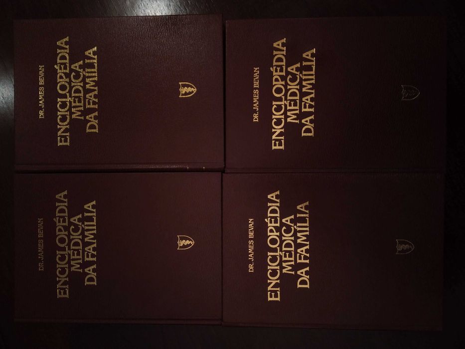 Enciclopédia Médica da Família, de Dr. James Bevan, 4 volumes