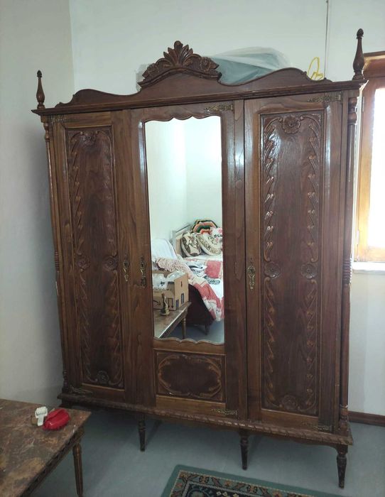 Mobília de quarto completo em bom estado