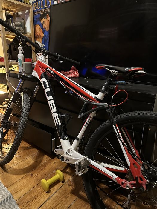 Cube Ams 125 - Fox Central - Pneumatica a frente