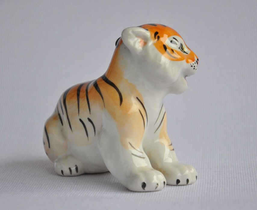 figurka porcelanowa tygrys Werbiłki