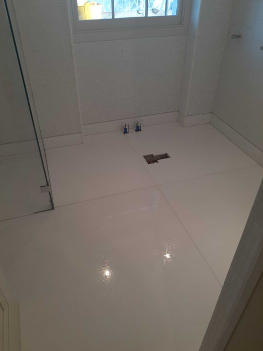 Ladrilhador trabalhos a m2