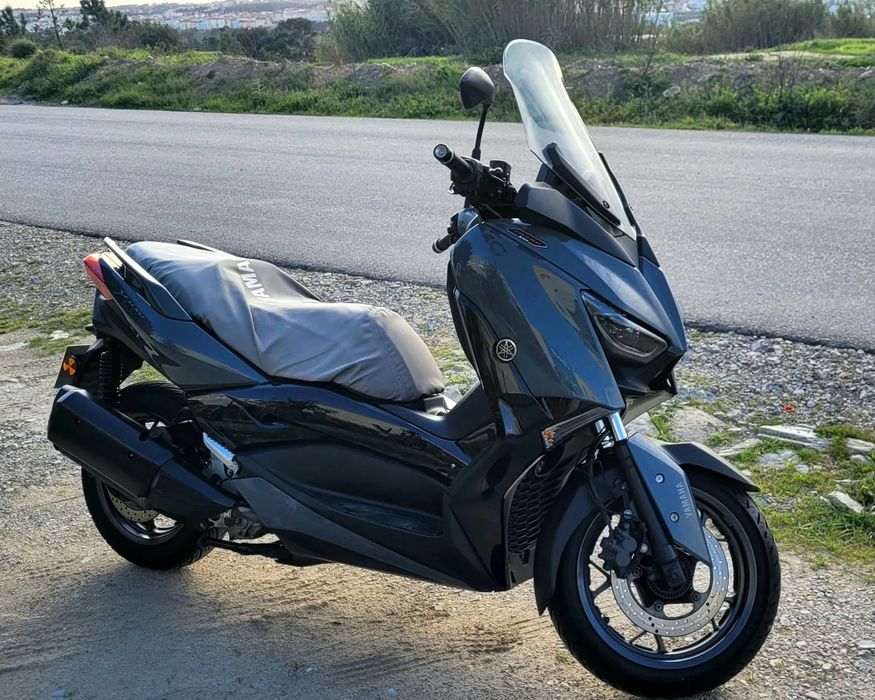 Yamaha X-Max