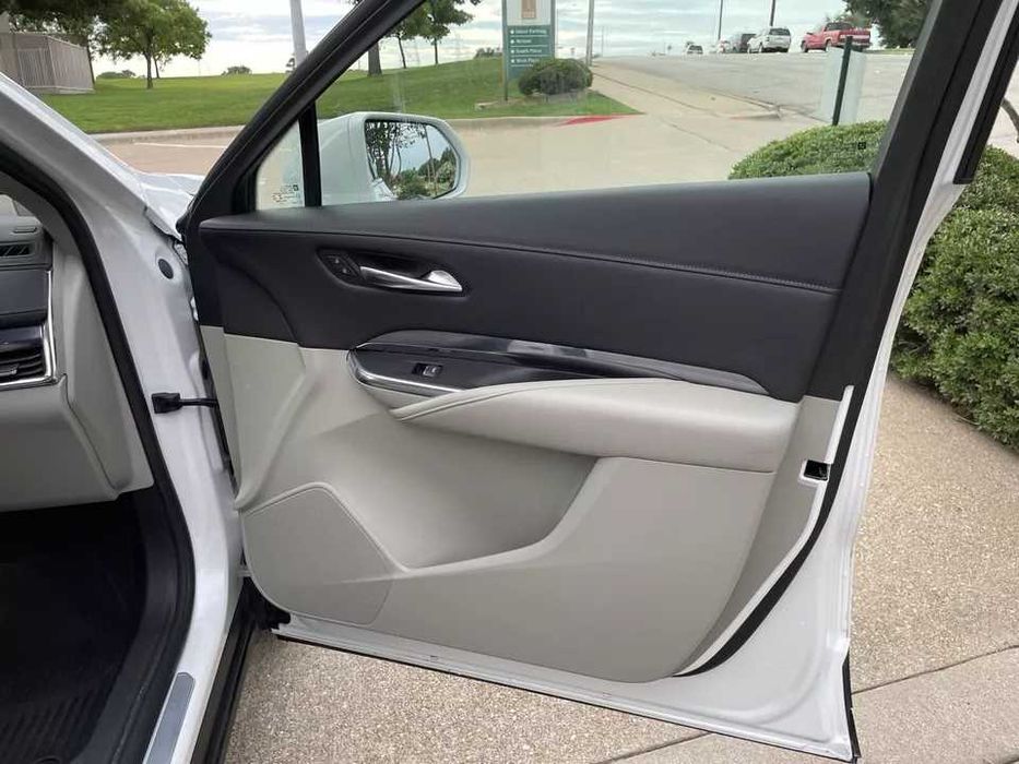 2021 Cadillac XT4 LUXURY