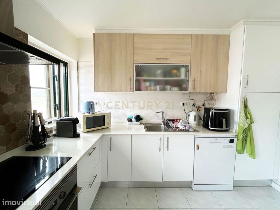 Apartamento T2 em Loures - Condomínio fechado