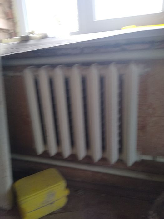 Продам чувунні радіатори ( батареї)