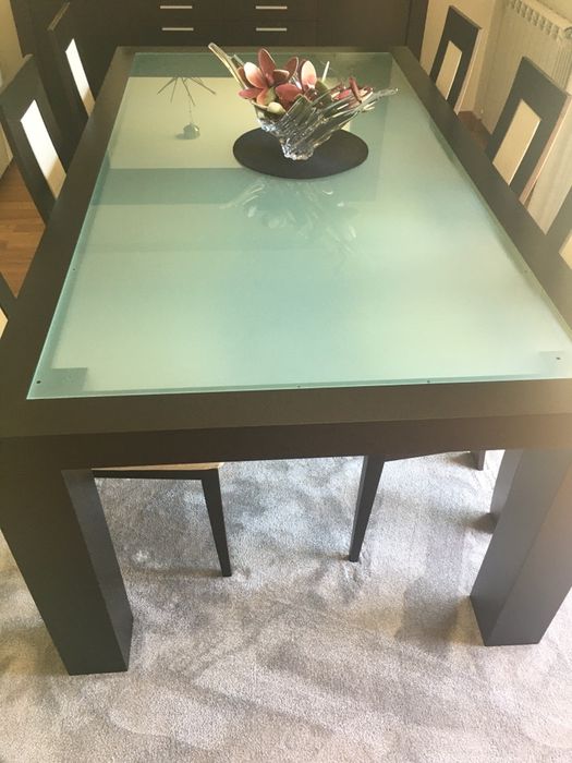Vendo mesa e cadeiras Antarte