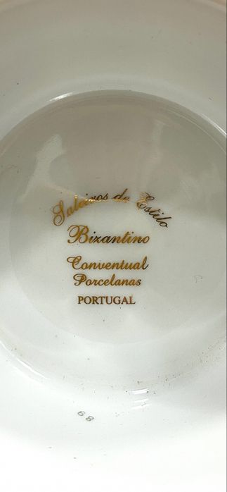 Saleiro de mesa.