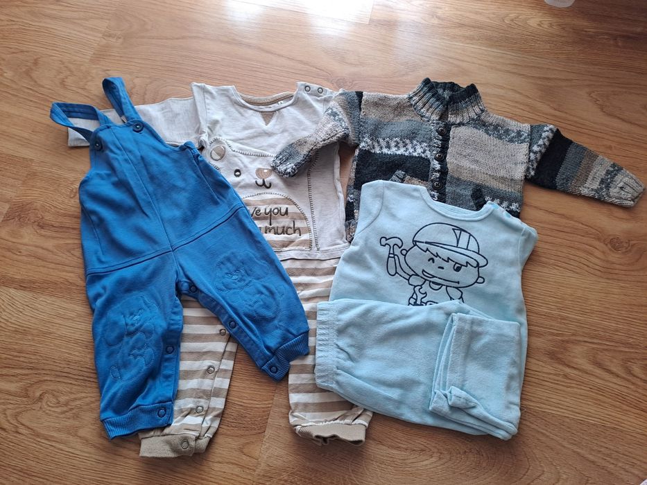 Zestaw ubrań chłopięcych 74