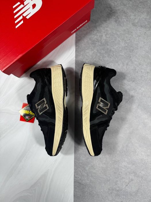 Чоловічі кросівки New Balance 1906D Gore Tex Black White