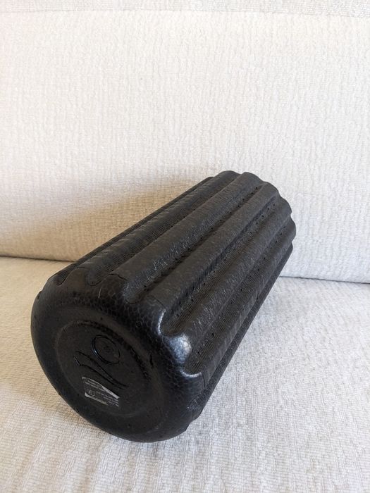 Roller Wałek do Masażu Twardy 30cm - DELTA-SPORT żebrowany