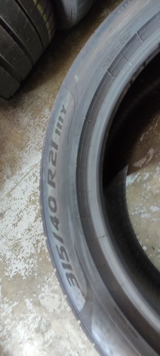 Pneus 315/40/21. Pirelli semi novos