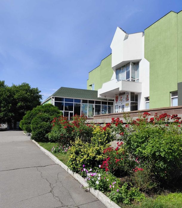 Оренда 2 кімн на Героїв України,17