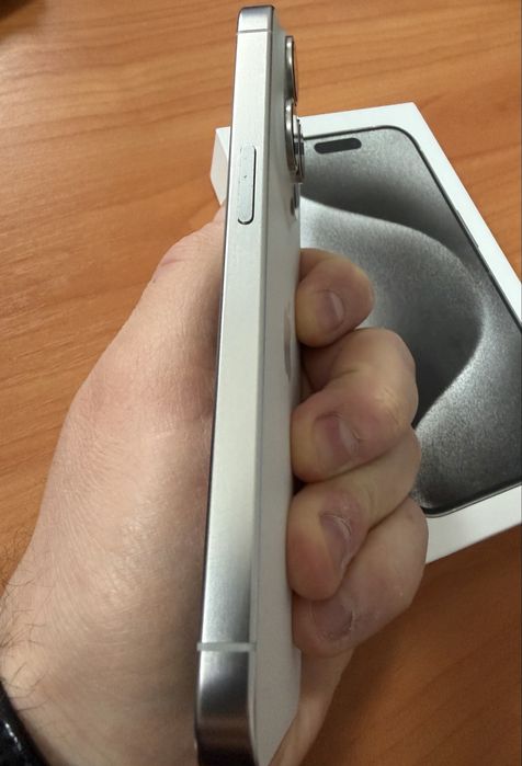 iPhone 15 Pro, White Titanium, 128GB