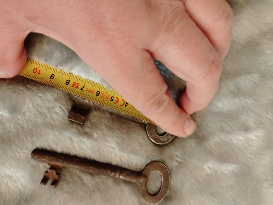 Stare klucze do dżwi