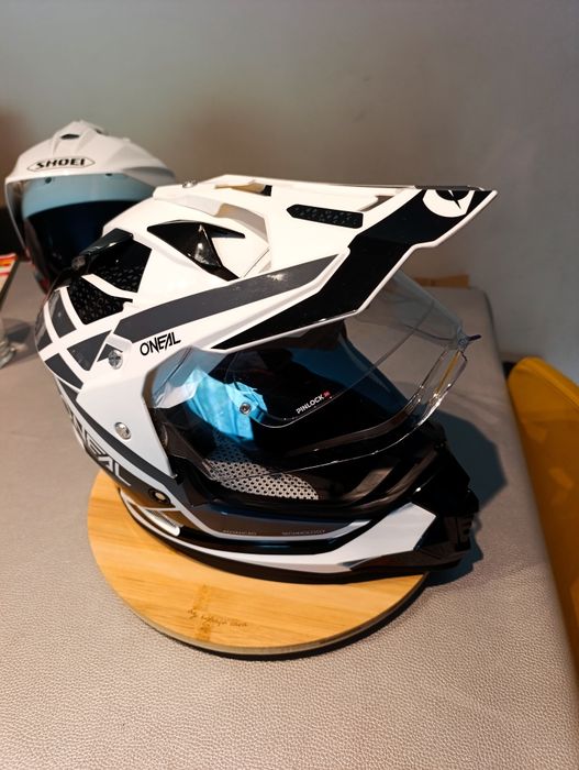 Capacete Oneal Sierra II R -S/M