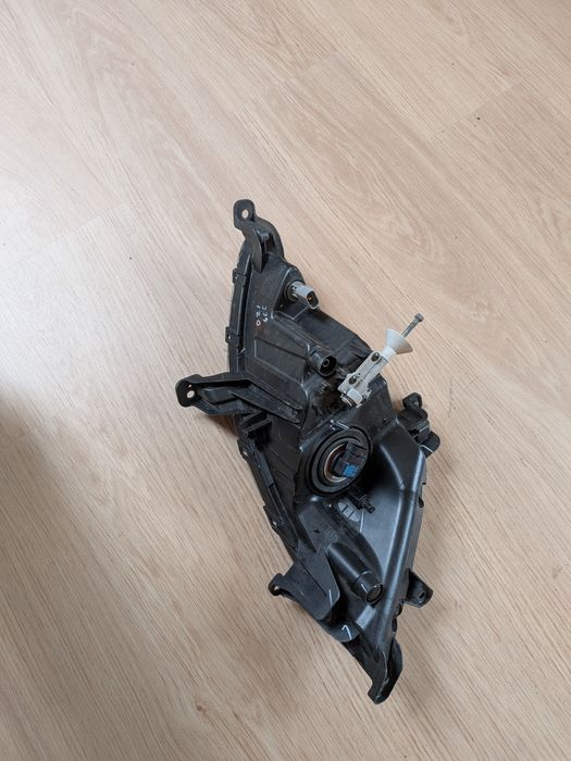 Hyundai i20 lift 2012- halogen+ światło jazdy dziennej LED DRL lewe