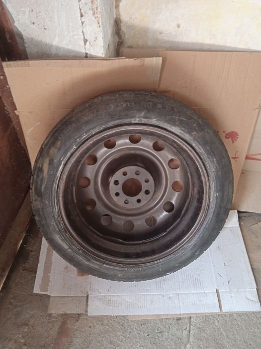 Продам докатку 125.70.15. 4.100..цена 500грн.