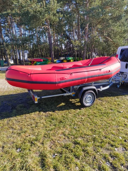 Ponton 6 osobowy z przyczepą , z kompletem wioseł i kamizelek