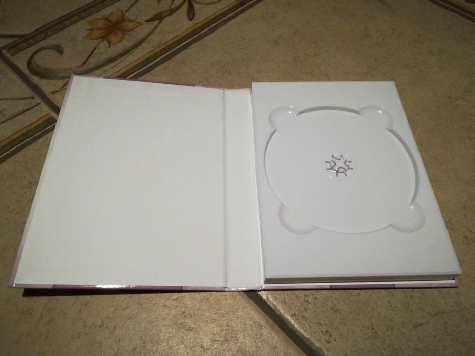 Etui na płyty DVD