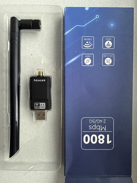 Adapter USB Wi-Fi marki Maxuni 1800 Mbps