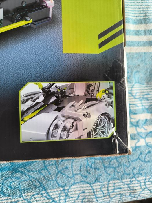 Brinquedo de montagem