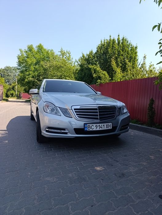 Продається надійне і економне авто