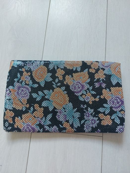 Клатч Axel в стилі вишиванки