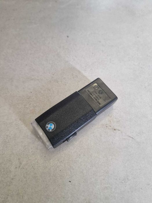 nowa latarka BMW akumulatorowa e38 e39 e46 x5 e60 świeci i trzyma e65 e90 e91 x3 e83